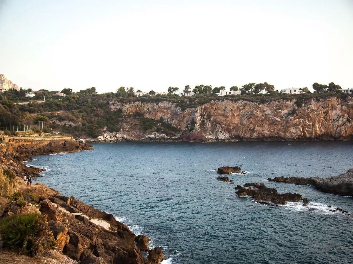 Bed & Breakfast Tra Le Braccia Di Morfeo Bed and Breakfast Terrasini
